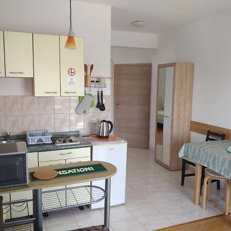 Apartments Booky Novalja Luaran gambar