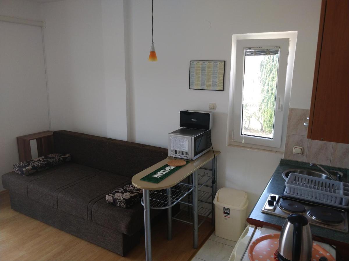 Apartments Booky Novalja Luaran gambar