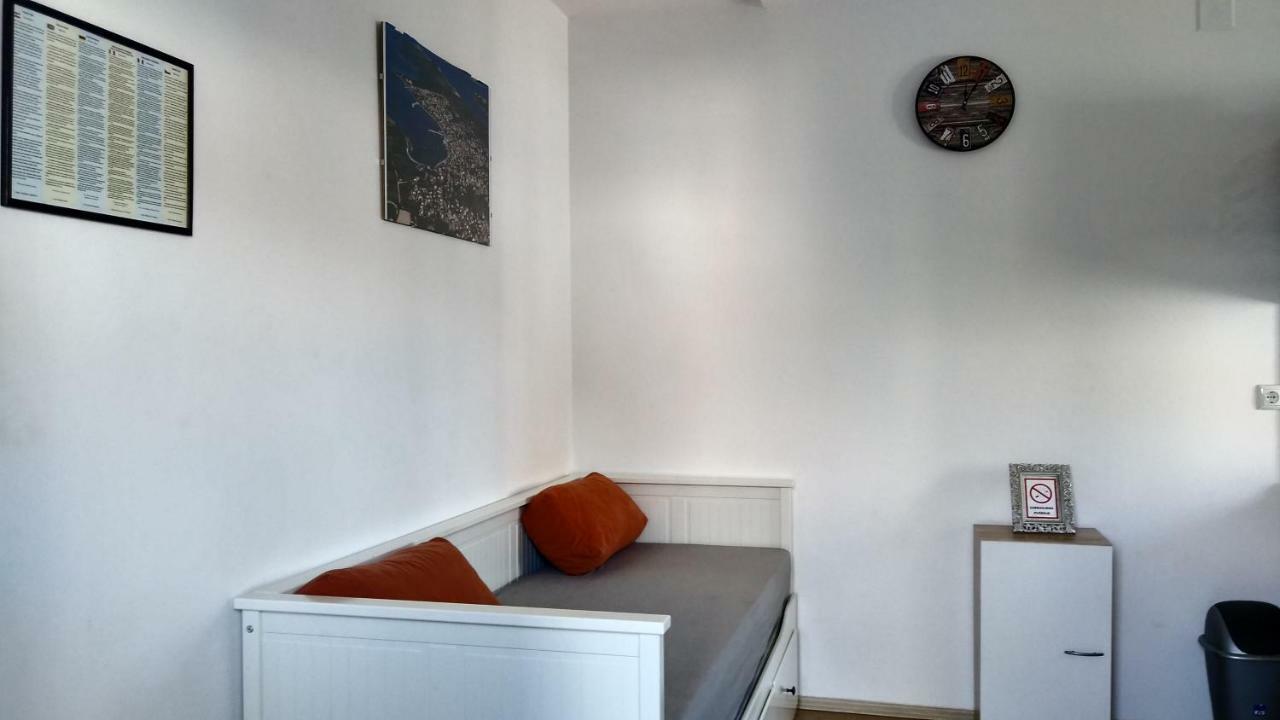 Apartments Booky Novalja Luaran gambar